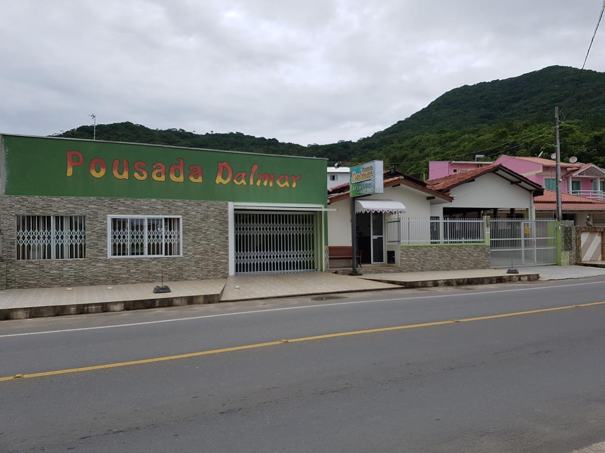 Pousada Dalmar Penha  Bagian luar foto